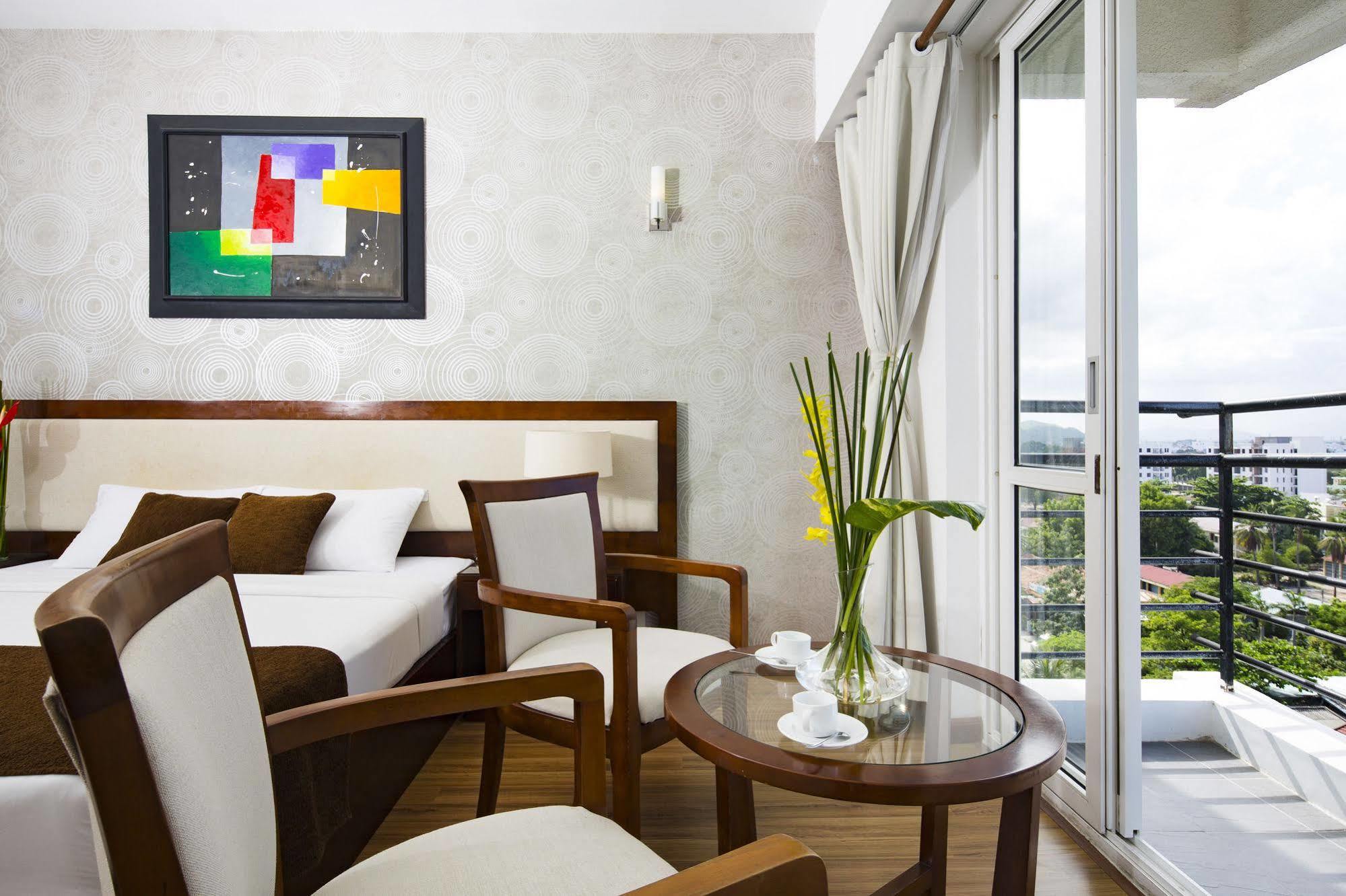 Starlet Hotel Nha Trang Exterior photo